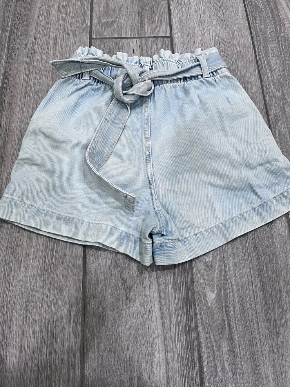 H&M Light Blue Paperbag Waist Denim Shorts with Belt